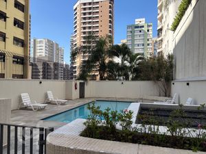 Image 9 - 873805