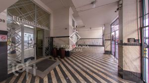 Image 24 - 873812
