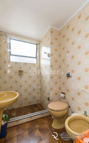 Image 4 - 873819