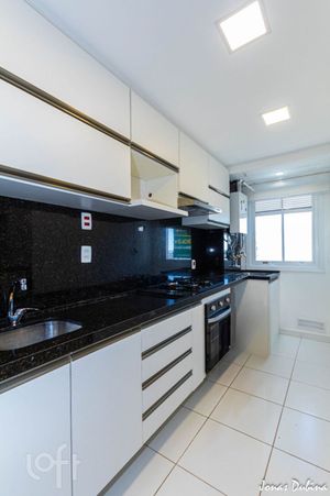 Image 19 - 873835