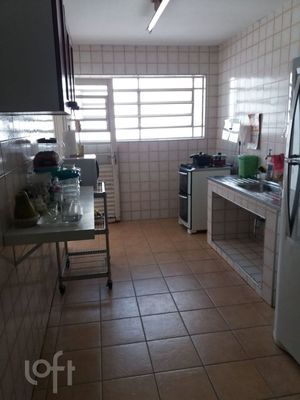 Image 12 - 873838