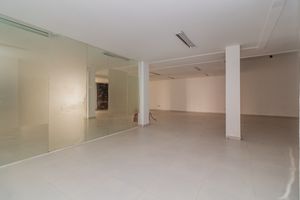 Image 8 - 873863