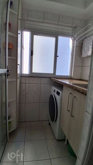 Image 4 - 873878