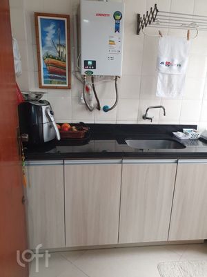 Image 9 - 873890