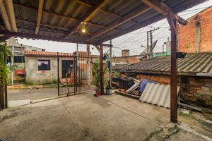 Image 12 - 873894