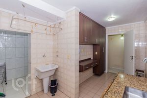 Image 19 - 873896
