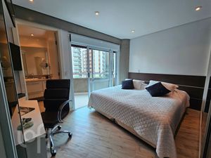 Image 8 - 873908
