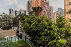 Image 16 - 873915
