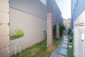 Image 20 - 873925