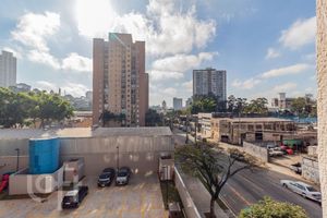 Image 11 - 873925