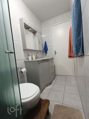 Image 11 - 873927