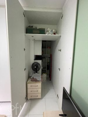 Image 10 - 873931