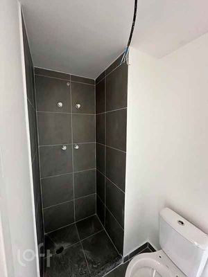 Image 4 - 873935