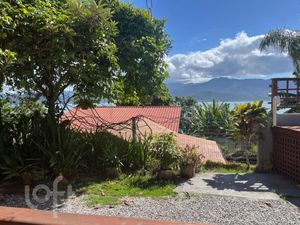 Image 1 - 873940
