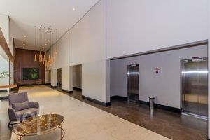 Image 32 - 873941