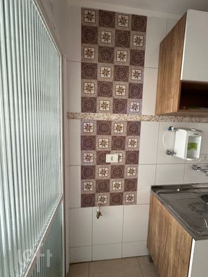 Image 6 - 873946