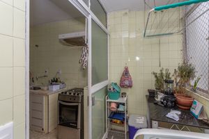 Image 26 - 873951