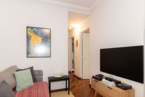 Image 9 - 873952