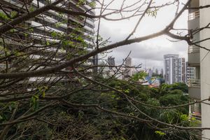 Image 7 - 873952