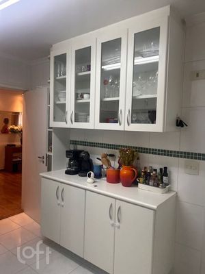 Image 17 - 873954