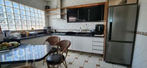 Image 5 - 873959