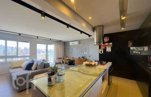 Image 1 - 873971