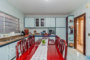 Image 37 - 874028