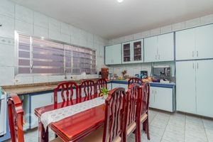 Image 35 - 874028
