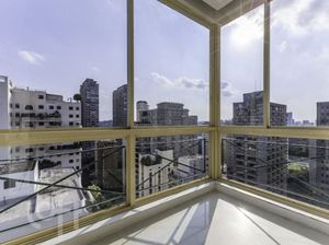Image 11 - 874032