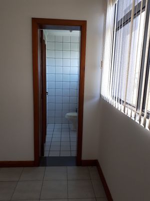 Image 11 - 874036