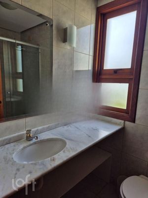 Image 9 - 874055