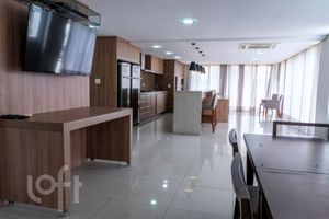Image 19 - 874056