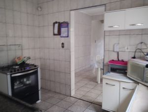 Image 5 - 874076