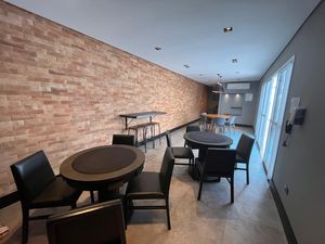 Image 7 - 874078