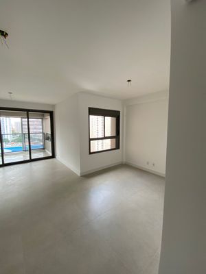 Image 9 - 874083