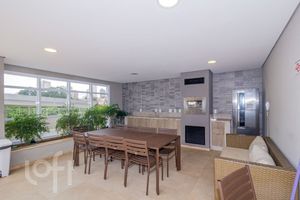 Image 21 - 874094