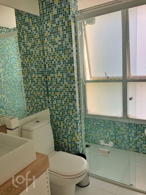 Image 9 - 874095