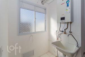 Image 7 - 874096