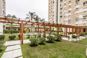 Image 12 - 874115