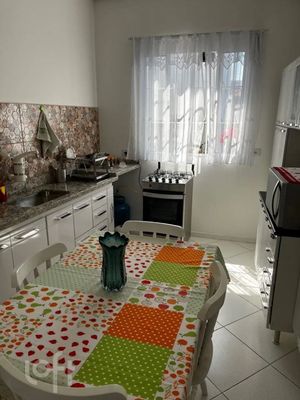 Image 1 - 874116
