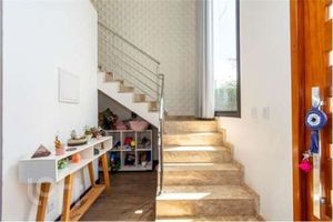 Image 12 - 874123