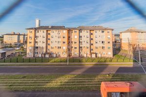 Image 3 - 874145