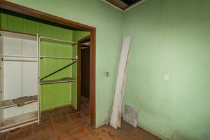 Image 4 - 874156