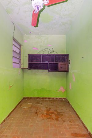 Image 9 - 874156