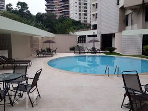 Image 11 - 874166