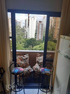 Image 4 - 874166