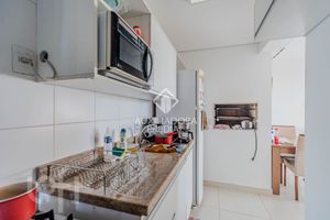 Image 18 - 874171