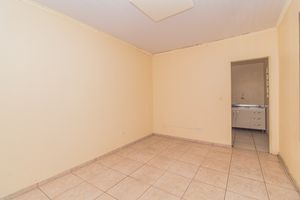 Image 4 - 874174