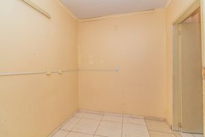 Image 19 - 874174