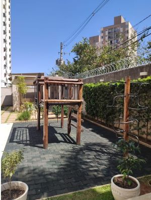 Image 4 - 874178